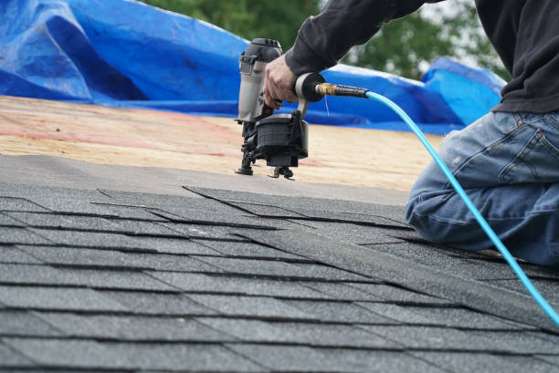 Best Residential Roofing Contractor  in Bettendorf, IA